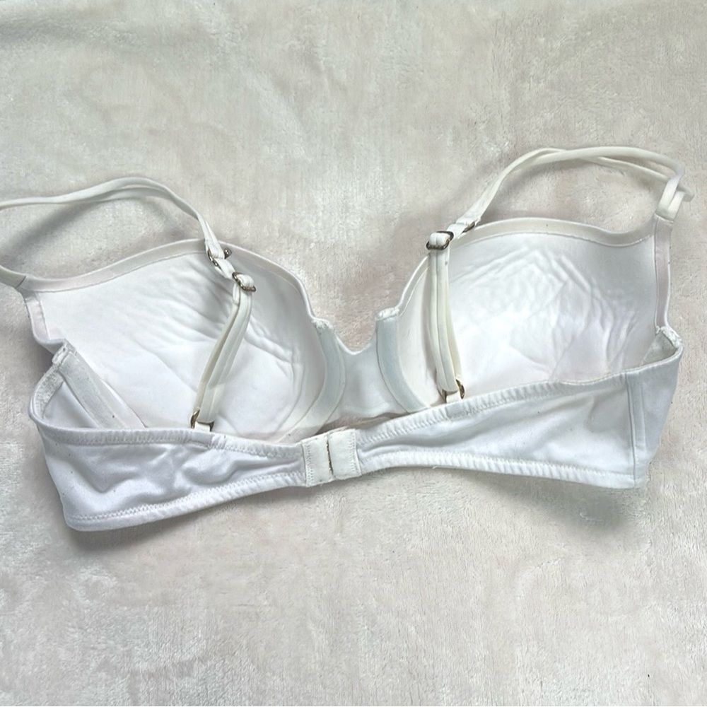 Victoria’s Secret Very Sexy Bra - Picture 2 of 5